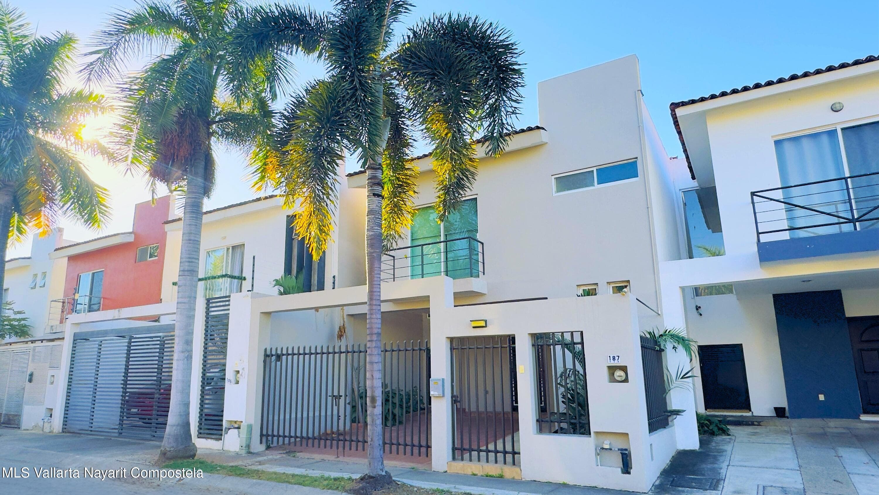 Casa Rio Santiago