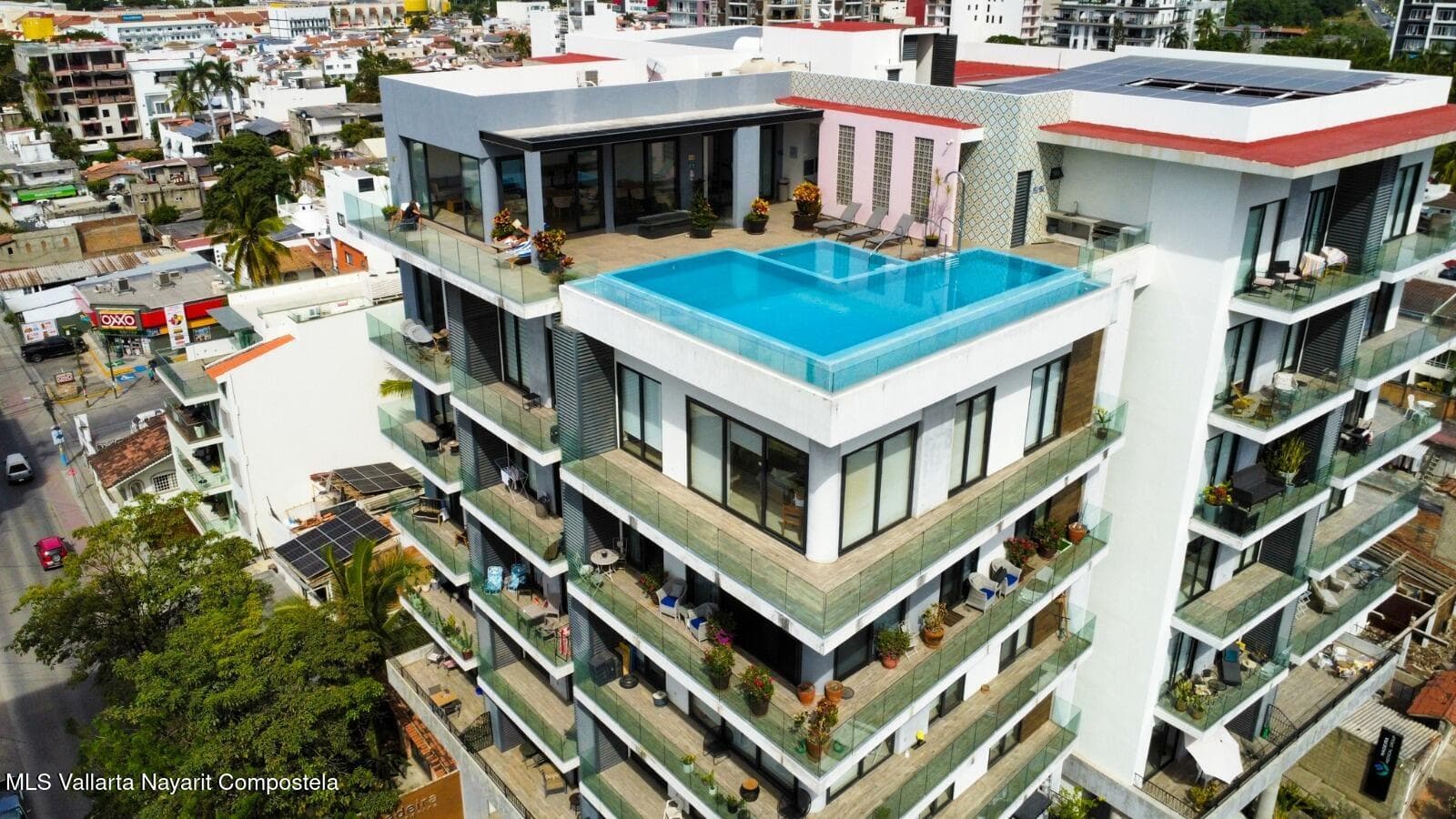 Condo Magnolia Punto Madeira