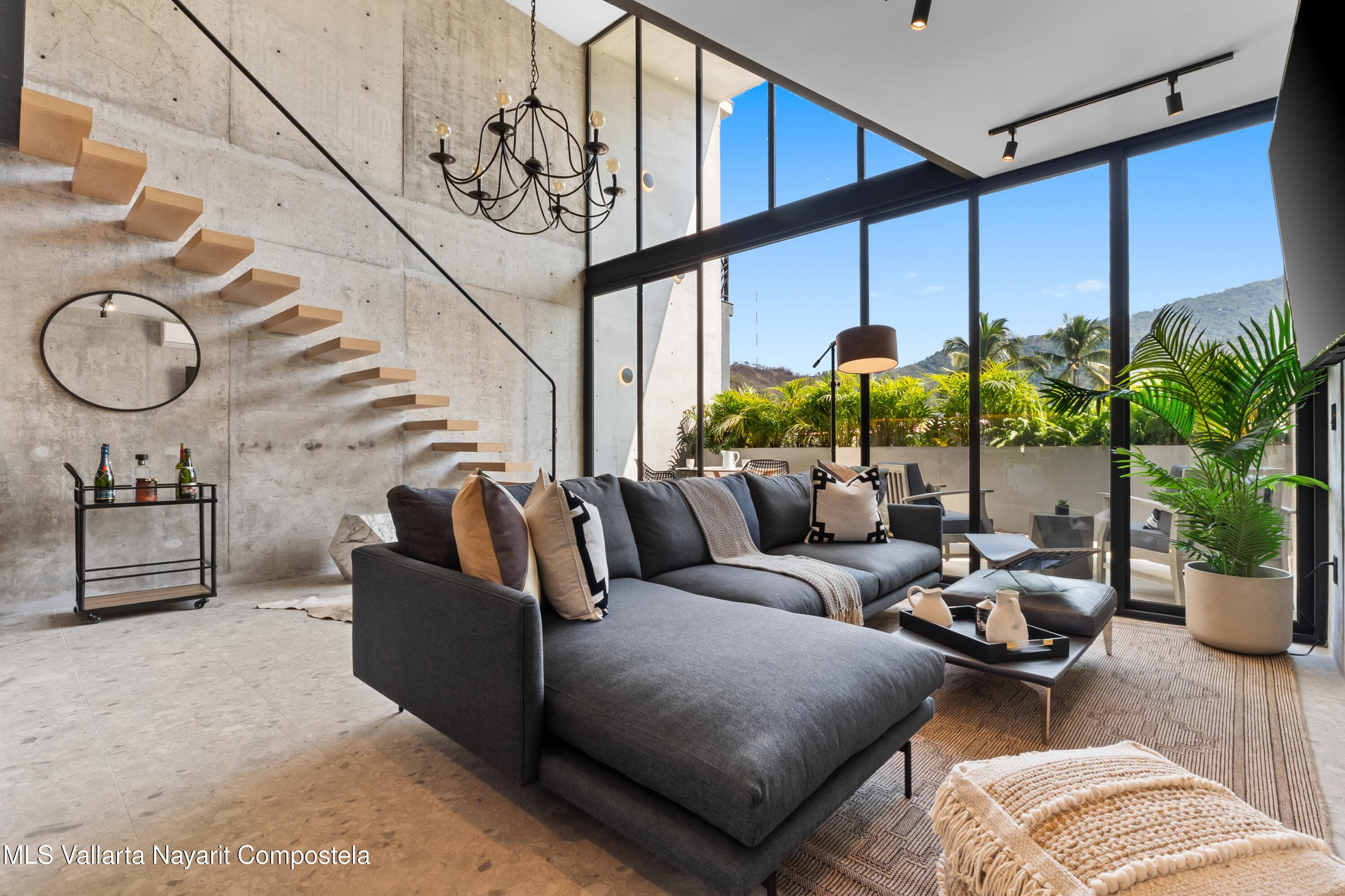 Varia Living