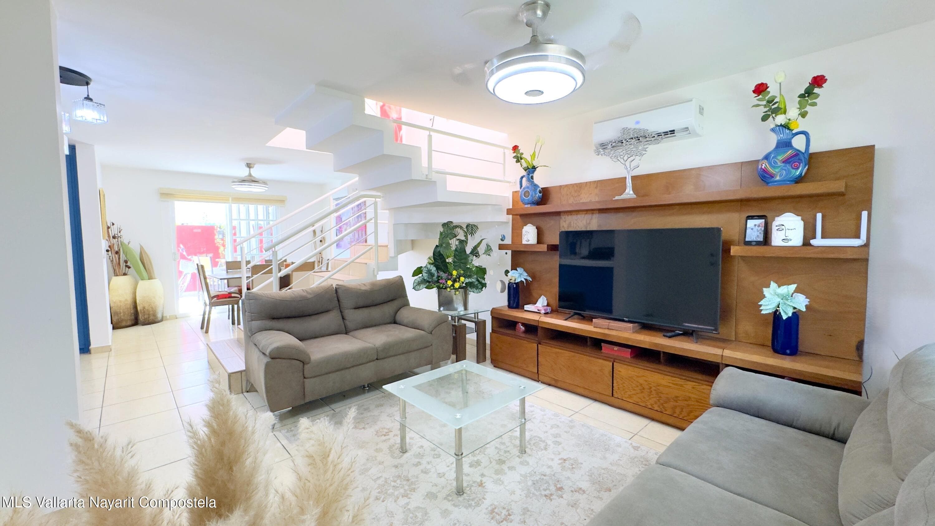 Casa Banus 527-3