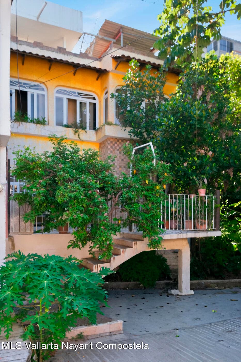 Casa Escondido
