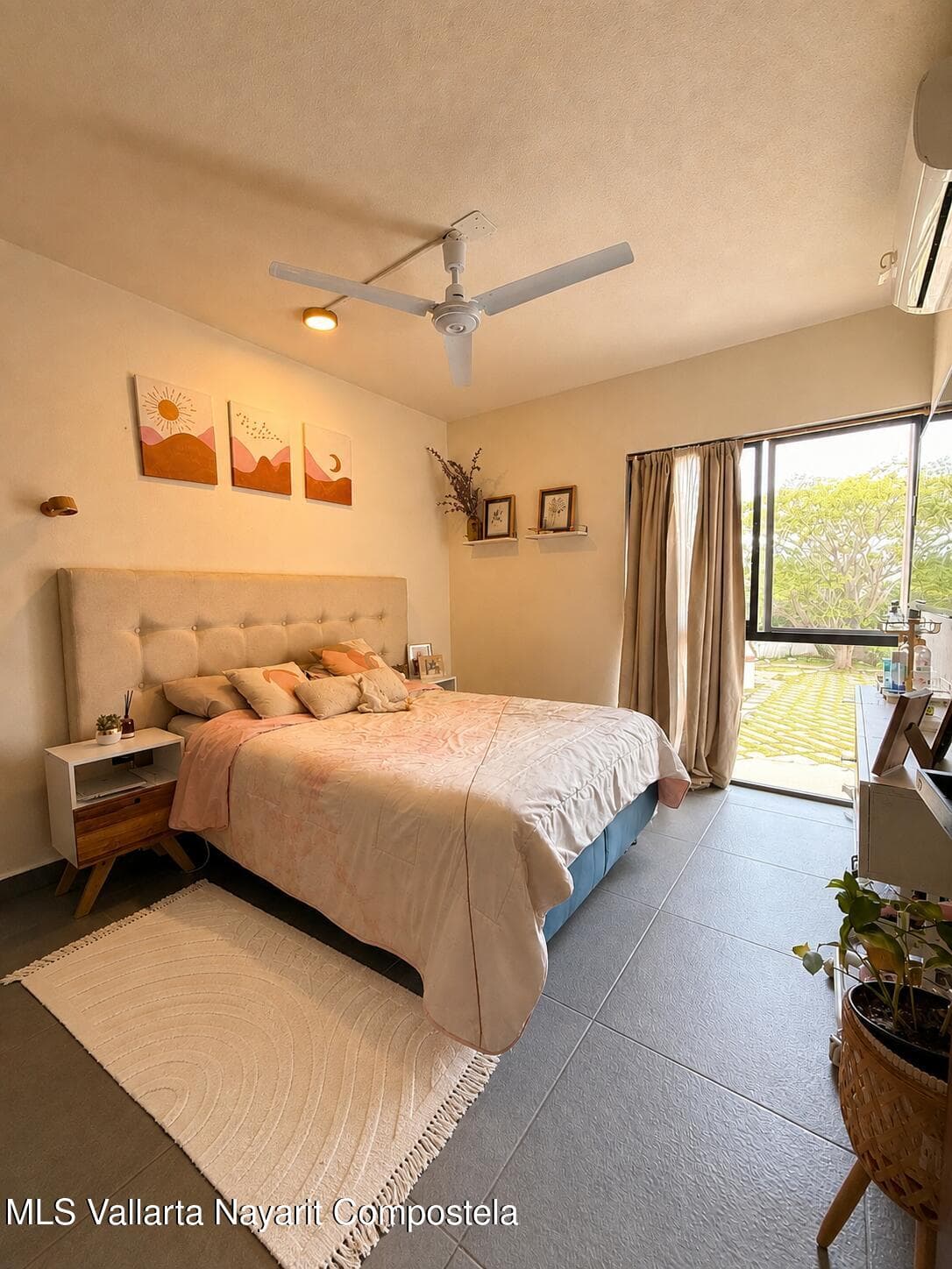 Condo Bello Foresta