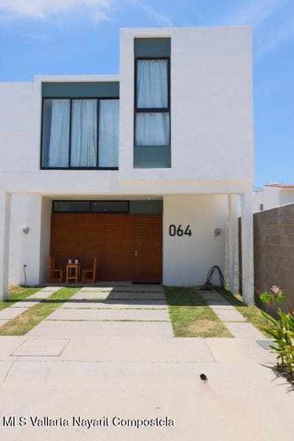 CASA EBANO