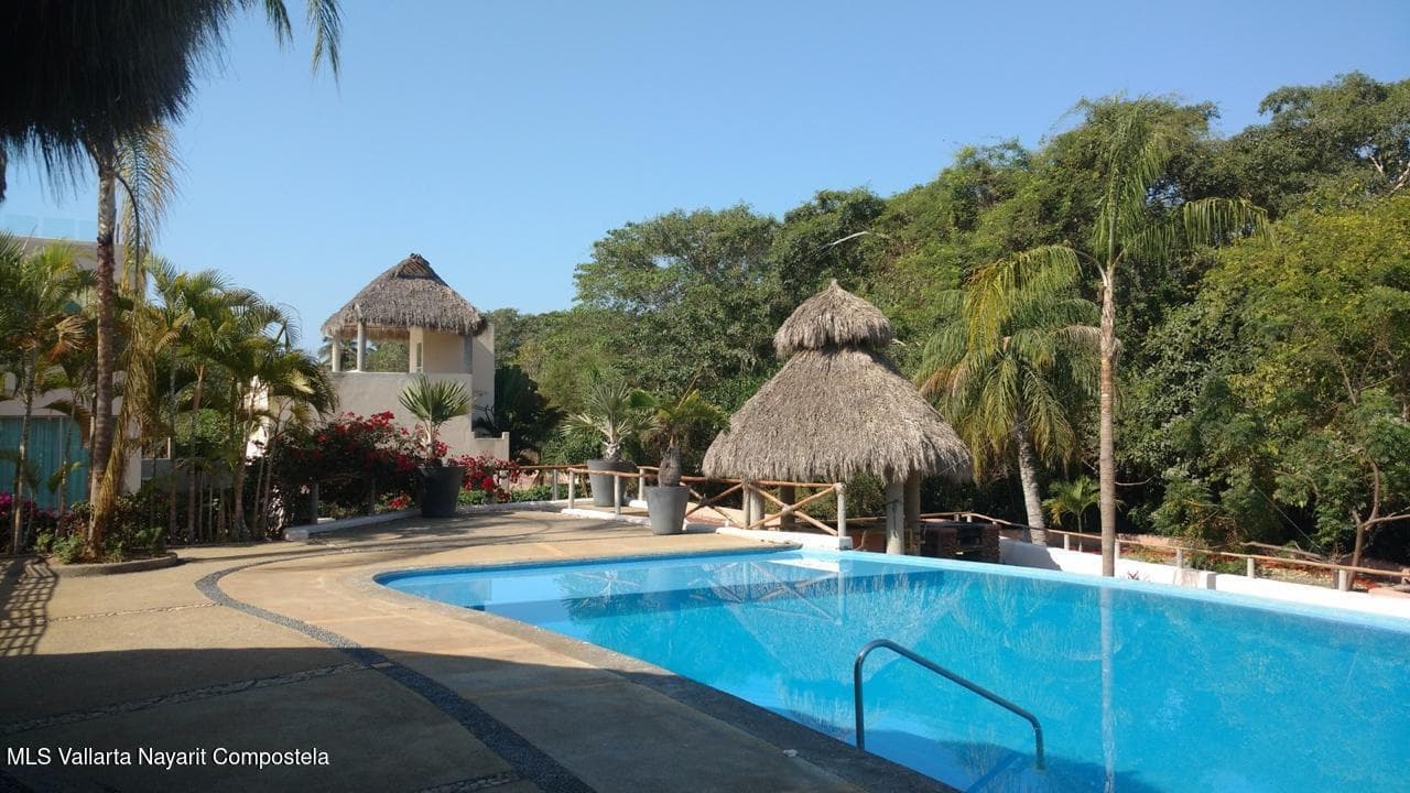 Refugio Laguna 120