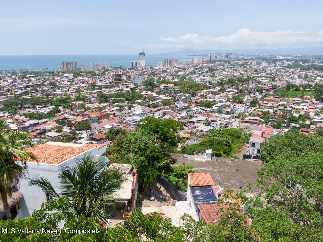 LOTE VISTA AGUA AZUL
